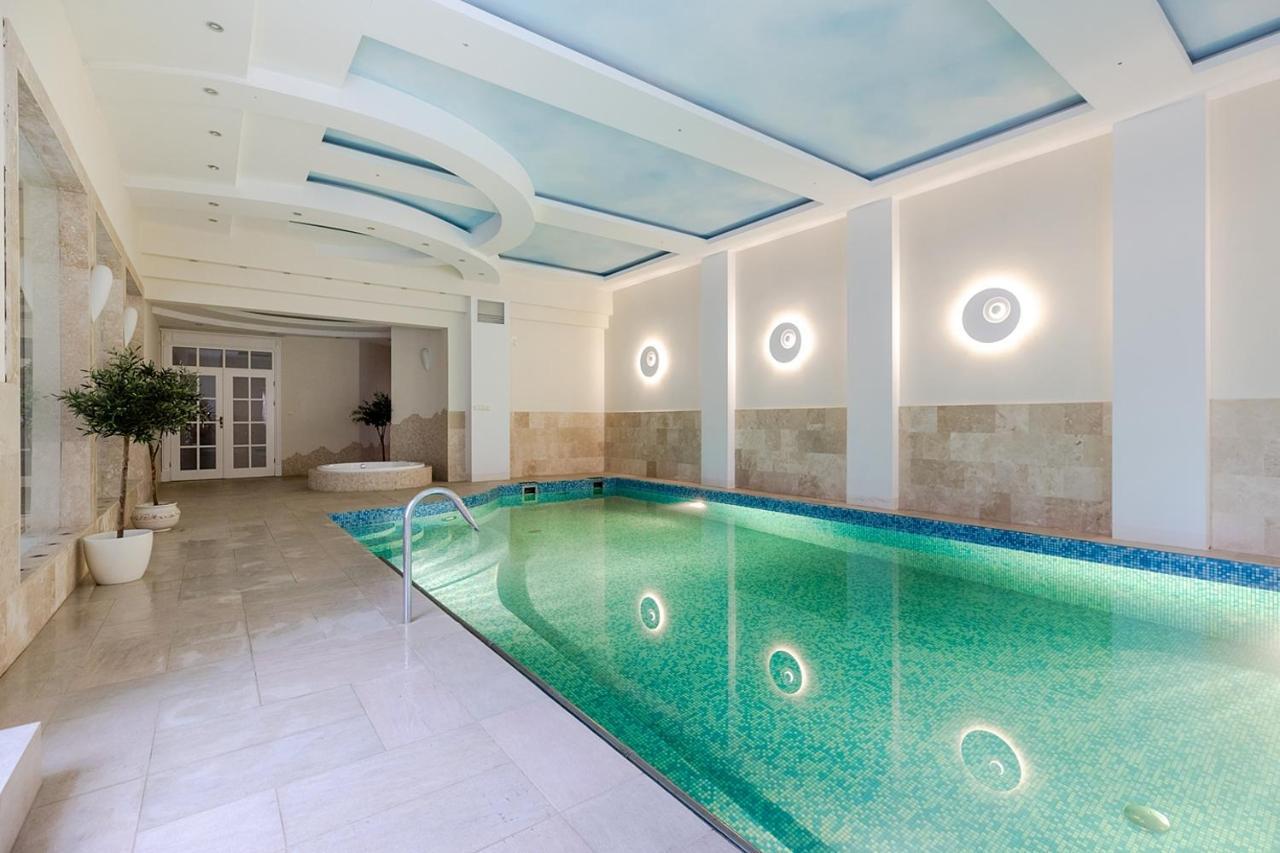 Luxury Villa Indoor Pool Warsaw Magdalenka Exterior foto